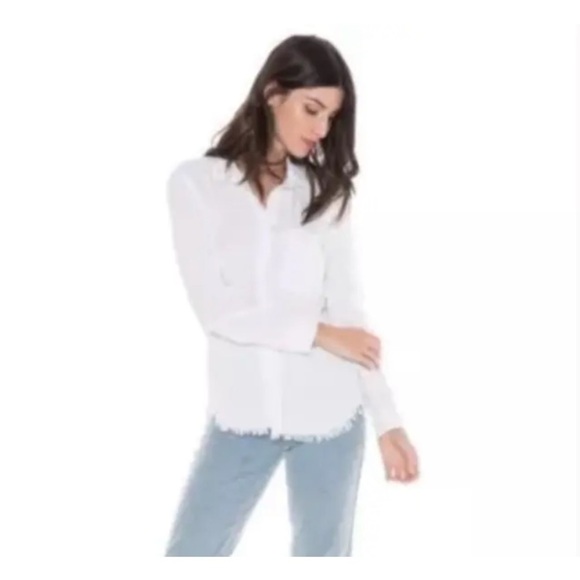 Cloth & Stone Anthropologie Top Blouse Sz Medium White Long Sleeve Distressed - Picture 1 of 7